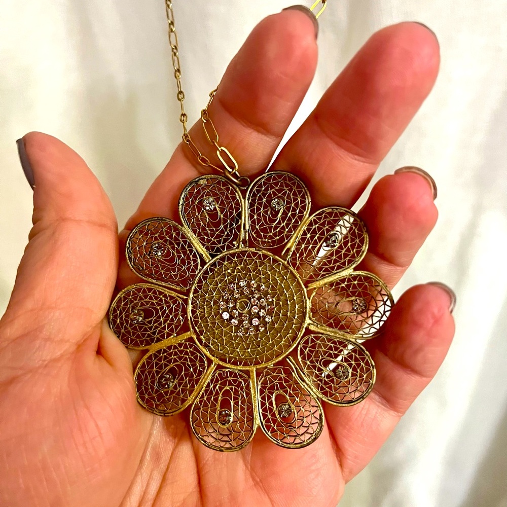 VINTAGE Catherine Popesco La Vie Parisienne long crystal pendant medallion aqua